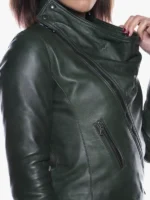 Scialla Women Zip-Up Jacket in Green