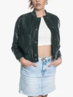 Lisa Women's Green Buttoned Jacket