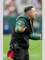 Black Matt LaFleur Packers Puffer Vest 2025