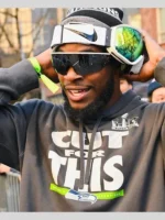 Parade Cut For This Hoodie