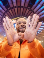 Method Man Halftime Show Knicks Game 2 Orange Jacket