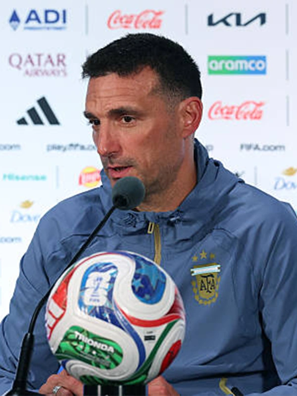 Lionel Scaloni Argentina Adidas Tiro Travel Full-Zip Windbreaker Jacket FIFA World Cup 2026 Lionel Scaloni Argentina Adidas Tiro Travel Full-Zip Windbreaker Jacket FIFA World Cup 2026