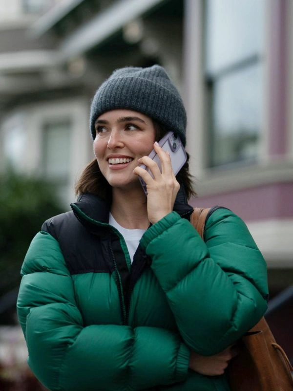 Voicemails for Isabelle Zoey Deutch Green Puffer Jacket Voicemails for Isabelle Zoey Deutch Green Puffer Jacket