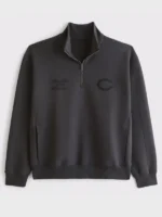 Men's Abercrombie & Fitch Black Chicago Bears YPB neoKNIT MAX Half-Zip Top